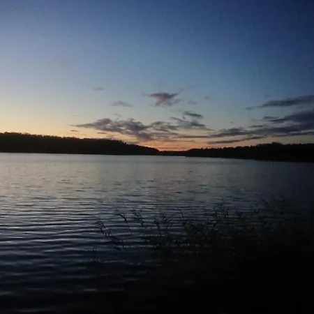 Reetdach 1300qm Privatgrundstueck Bootssteg Sauna Templin Luebbesee Uckermark Erholung Pur Seenplatte * Petersdorf (Uckermark)