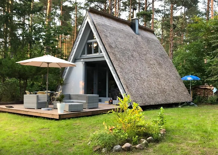 Reetdach 1300qm Privatgrundstück Bootssteg Sauna Templin Lübbesee Uckermark Erholung Pur Seenplatte Ferienhaus