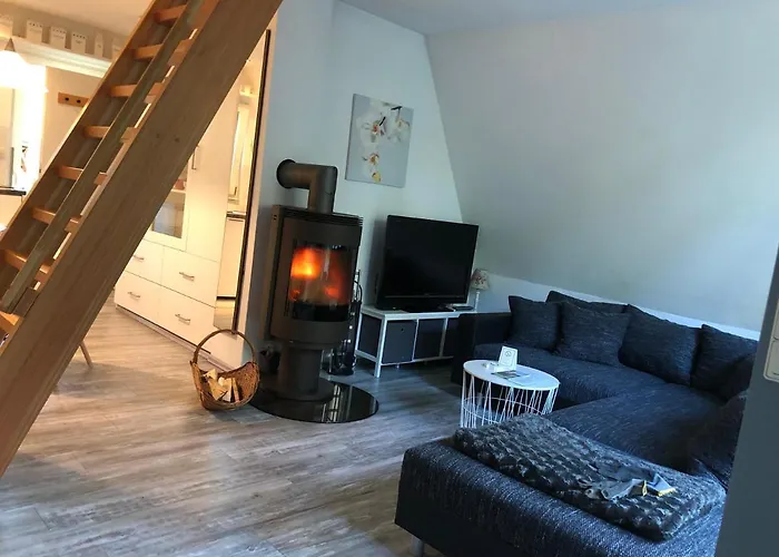 Reetdach 1300qm Privatgrundstück Bootssteg Sauna Templin Lübbesee Uckermark Erholung Pur Seenplatte