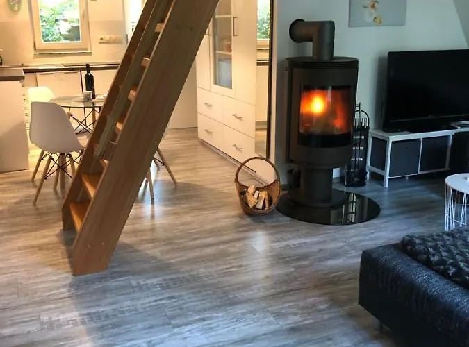 Reetdach 1300qm Privatgrundstück Bootssteg Sauna Templin Lübbesee Uckermark Erholung Pur Seenplatte Ferienhaus